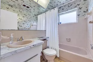 4922 NW 52nd St, Tamarac, FL 33319 - Photo 19