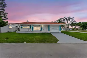 4922 NW 52nd St, Tamarac, FL 33319 - Photo 3