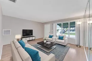 4922 NW 52nd St, Tamarac, FL 33319 - Photo 7