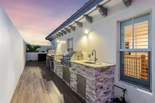 220 NE 15th Ave, Fort Lauderdale, FL 33301 - Photo 47