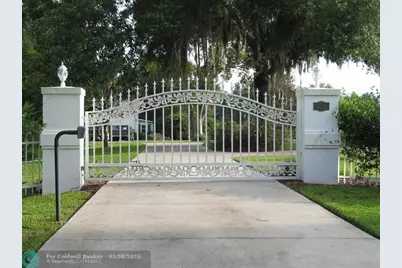 555 SW 87th Pl, Ocala, FL 34476 - Photo 17