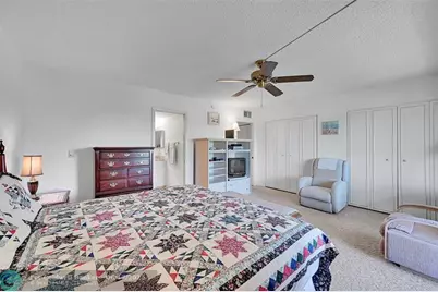 2801  Victoria Way, Unit #D3, Coconut Creek, FL 33066 - Photo 17