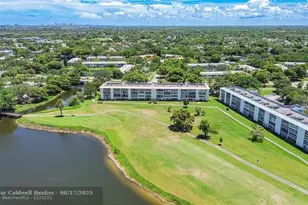 2801 Victoria Way, Coconut Creek, FL 33066 - Photo 33