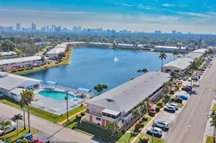 925 SW 11th Ave, Hallandale Beach, FL 33009 - Photo 37