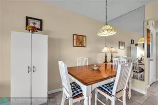 925 SW 11th Ave, Hallandale Beach, FL 33009 - Photo 15