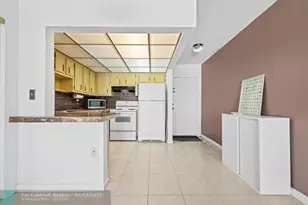 7100 NW 17th St, Plantation, FL 33313 - Photo 5