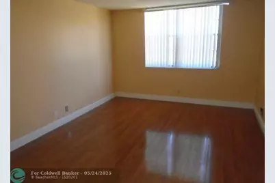 6195  Rock Island Rd, Unit #402, Tamarac, FL 33319 - Photo 9