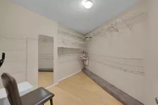 6017 Bayview Dr, Fort Lauderdale, FL 33308 - Photo 13