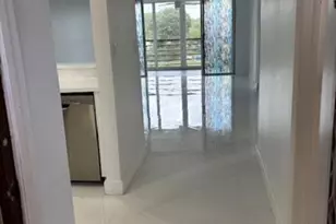 1811 Sabal Palm Unit, Davie, FL 33324 - Photo 5