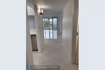 1811  Sabal Palm, Unit #405, Davie, FL 33324 - Photo 7