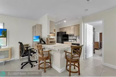 27  Crossings Cir, Unit #E, Boynton Beach, FL 33435 - Photo 13