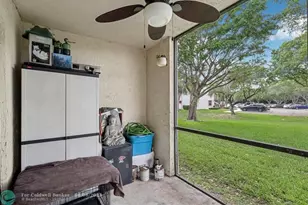 301 Olivewood Pl, Boca Raton, FL 33431 - Photo 37