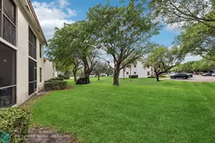 301 Olivewood Pl, Boca Raton, FL 33431 - Photo 41