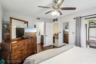 301 Olivewood Pl, Boca Raton, FL 33431 - Photo 11