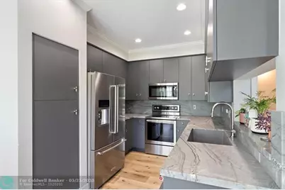 21470  Saint Andrews Grand Cir, Unit #12, Boca Raton, FL 33486 - Photo 7