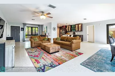 2113 NE 62nd St, Fort Lauderdale, FL 33308 - Photo 11