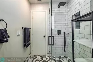 2113 NE 62nd St, Fort Lauderdale, FL 33308 - Photo 21