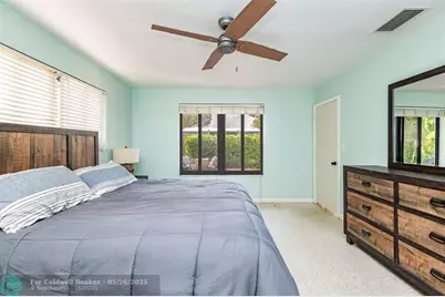 2113 NE 62nd St, Fort Lauderdale, FL 33308 - Photo 17
