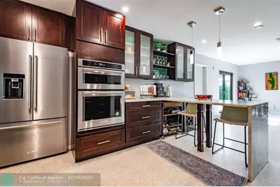 2113 NE 62nd St, Fort Lauderdale, FL 33308 - Photo 15