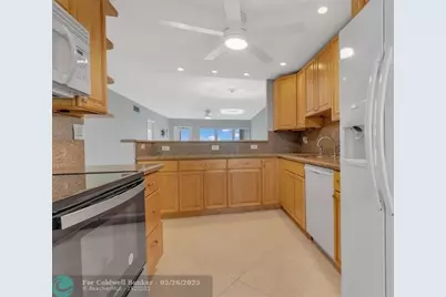 750 N Ocean Blvd, Unit #408, Pompano Beach, FL 33062 - Photo 15