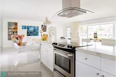 20515  Highland Lakes Blvd, Miami, FL 33179 - Photo 13