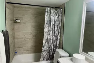 3976 Inverrary Dr, Lauderhill, FL 33319 - Photo 9