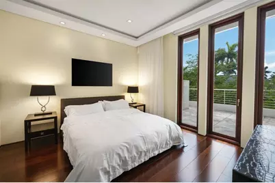 10  Pelican Dr, Fort Lauderdale, FL 33301 - Photo 53