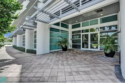 315 NE 3rd Ave, Unit #1209, Fort Lauderdale, FL 33301 - Photo 9