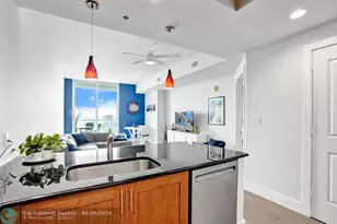 315 NE 3rd Ave, Fort Lauderdale, FL 33301 - Photo 21