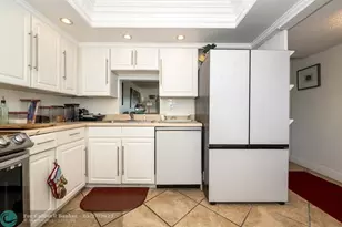 8821 NW 38th Dr, Coral Springs, FL 33065 - Photo 33