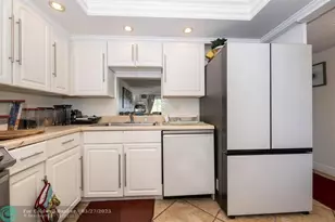 8821 NW 38th Dr, Coral Springs, FL 33065 - Photo 29