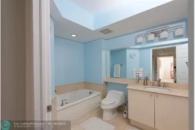 411 N New River Dr E, Unit #201, Fort Lauderdale, FL 33301 - Photo 13