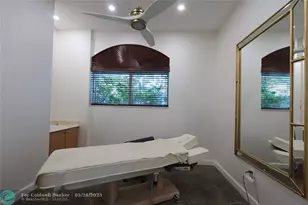 411 N New River Dr E, Fort Lauderdale, FL 33301 - Photo 27