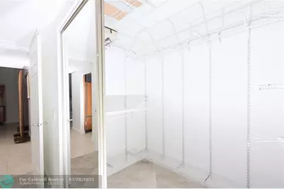 411 N New River Dr E, Unit #201, Fort Lauderdale, FL 33301 - Photo 9