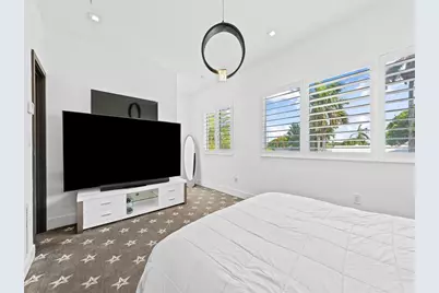 2147 NE 65th St, Fort Lauderdale, FL 33308 - Photo 29