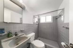 3140 Calle Largo Dr, Hollywood, FL 33021 - Photo 25