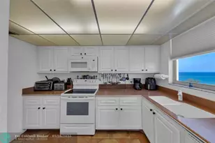 1010 S Ocean Blvd, Pompano Beach, FL 33062 - Photo 23