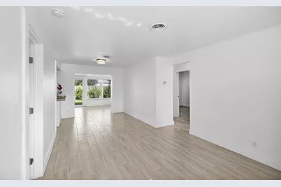 4106 NW 12th Ter, Fort Lauderdale, FL 33309 - Photo 11