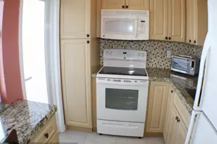 201 N Ocean Blvd, Pompano Beach, FL 33062 - Photo 9