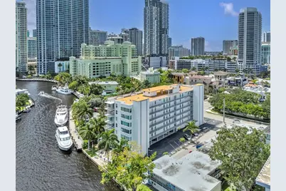 800 SE 4 St, Unit #405, Fort Lauderdale, FL 33301 - Photo 1