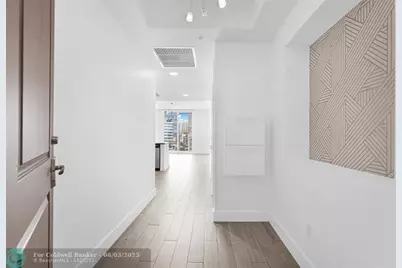 315 NE 3rd Ave, Unit #805, Fort Lauderdale, FL 33301 - Photo 3
