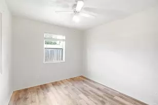 140 SE Serenata Ct, Port Saint Lucie, FL 34983 - Photo 27