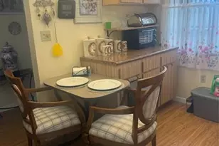 1000 Colony Point Cir, Pembroke Pines, FL 33026 - Photo 3