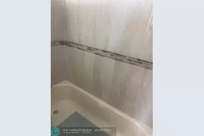 1000  Colony Point Cir, Unit #422, Pembroke Pines, FL 33026 - Photo 11