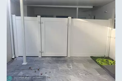 1109 NE 1st St, Unit #6, Fort Lauderdale, FL 33301 - Photo 1