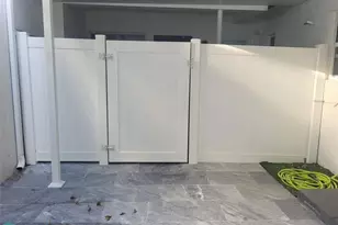 1109 NE 1st St, Fort Lauderdale, FL 33301 - Photo 1