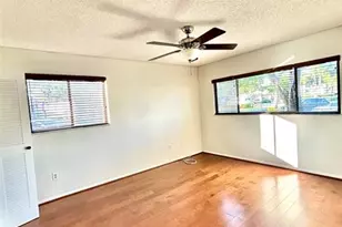 10429 E Clairmont Cir, Tamarac, FL 33321 - Photo 9