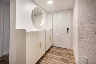 761 N Pine Island Rd, Plantation, FL 33324 - Photo 3