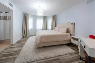 761 N Pine Island Rd, Plantation, FL 33324 - Photo 13