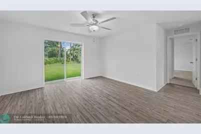 7724  104th Ave, Vero Beach, FL 32967 - Photo 11